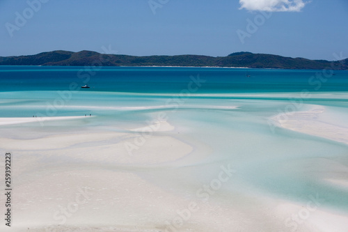 AU02 DHE0075-- Australia, Whitehaven Beach Whitsunday islands, beautiful white sand beach
