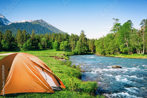 Canvas Print camping in mountains