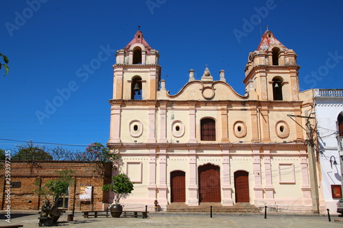 Kathedrale- Camagüey- Kuba                             © bummi100