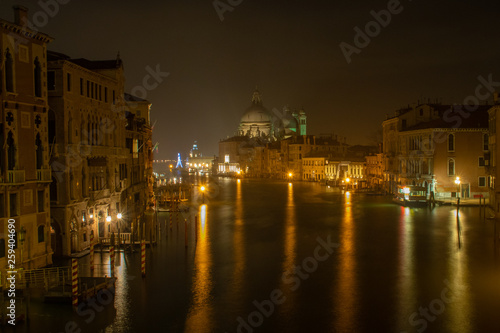 Canale Grande bei Nacht © Bernd Pfitzner