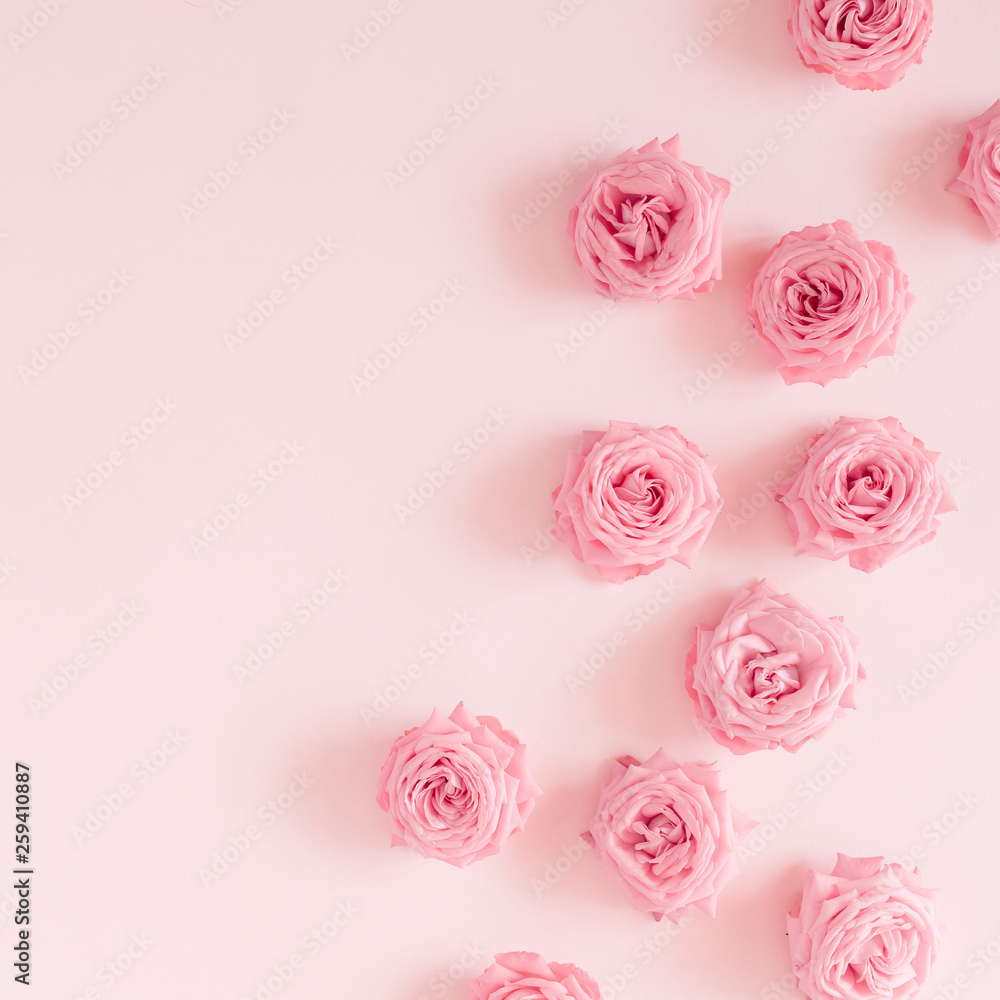 Hoa hồng là biểu tượng của tình yêu và sự kiên trì. Hình nền hồng nhạt với hoa hồng tuyệt đẹp sẽ mang đến cho bạn sự lãng mạn và quý phái. Hãy cùng khám phá những bức ảnh tuyệt đẹp này để tăng thêm niềm vui trong ngày của bạn.