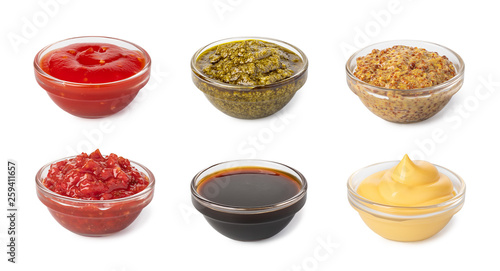 Obraz na płótnie Bowl with sauce set