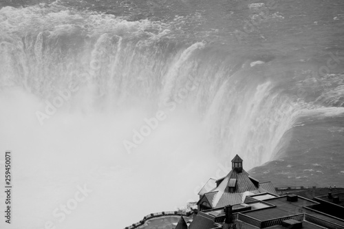Fotografie Niagara Falls Waterfall the Singularity at the Edge of Oblivion