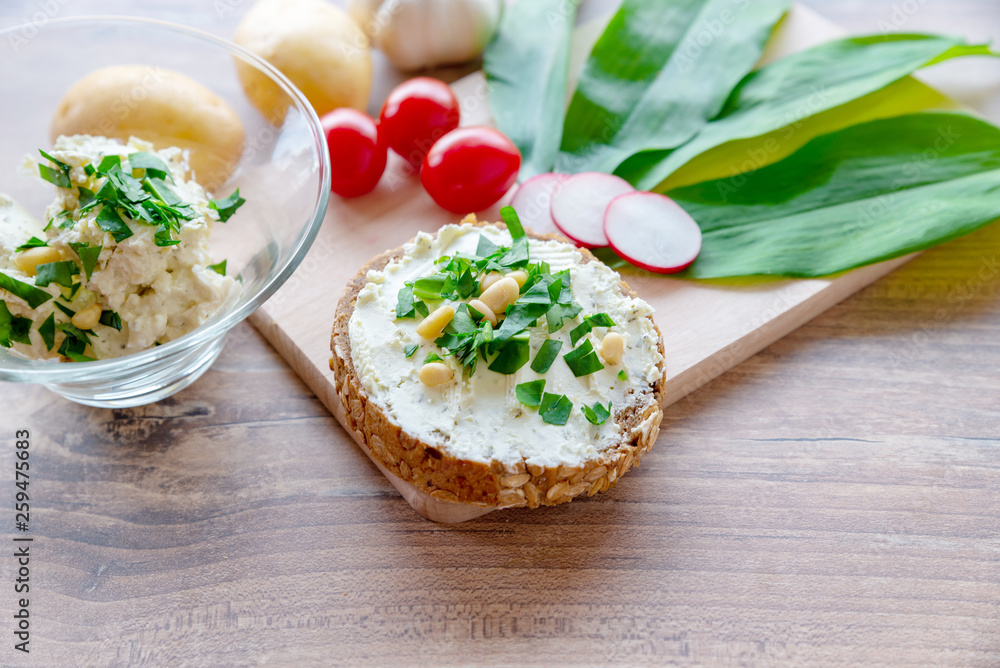 gesunde Ernährung, Bärlauchpesto, Gemüse, Bärlauch gesunde Ernährung, Bärlauchpesto, Gemüse, Bärlauch