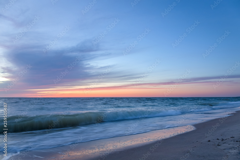 Fototapeta premium Sunset on the Baltic seacoast. Curonian Spit
