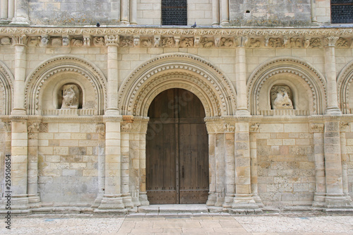 Notre-Dame-de-Surgères church (Surgères - France)