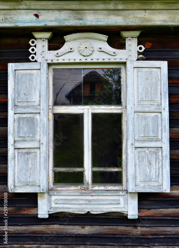 The window of an old house in which people no longer live.