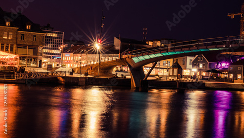 Fredrikstad, starówka, old city, gamlebyen, bridge, zwodzony most, noc, night, natt, light, światła miasta, city, byen, Norwegia, Norge, Norway, Skandynawia, Scandinavia