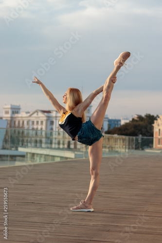 urban ballet dancer