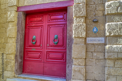 Obraz na płótnie Traditional Maltese door in Mdina, Malta w salonie
