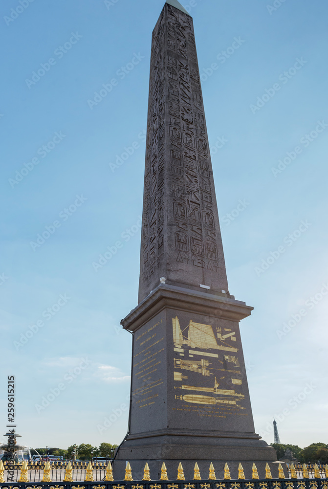 Fototapeta premium Egyptian pillar. Paris. France. August 2, 2018.