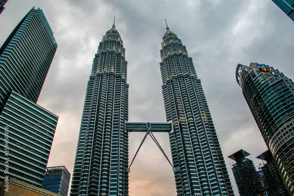 Obraz premium skyscrapers in the city in Kuala Lumpur , Malaysia 