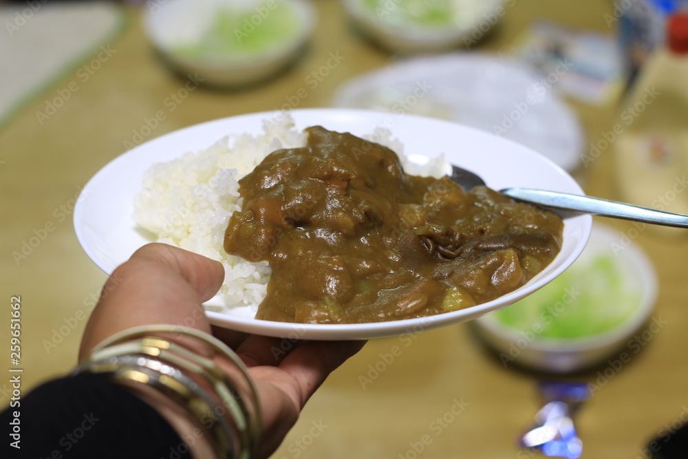 カレーライス 家庭料理 おふくろの味イメージ リアルな日常の食事 Stock 写真 Adobe Stock カレーライス 家庭料理 おふくろの味イメージ リアルな日常の食事 Stock 写真 Adobe Stock