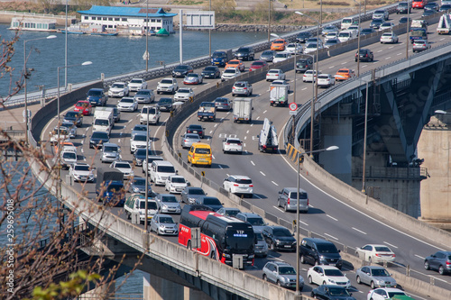 Slika na platnu Cars on the road. Traffic at Seoul City,South Korea.