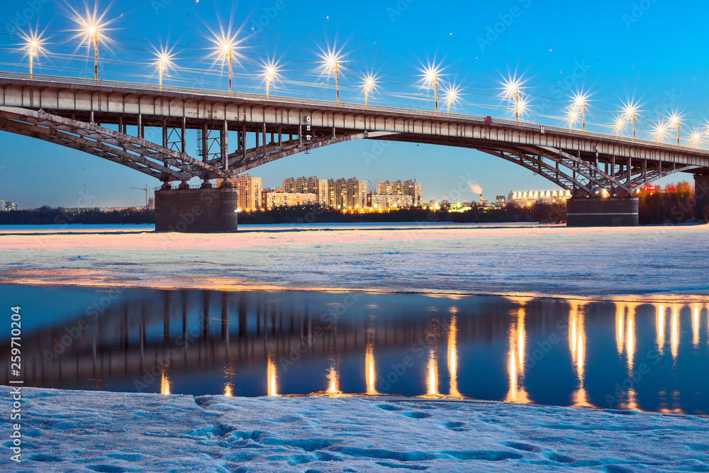 Obraz premium bridge at night