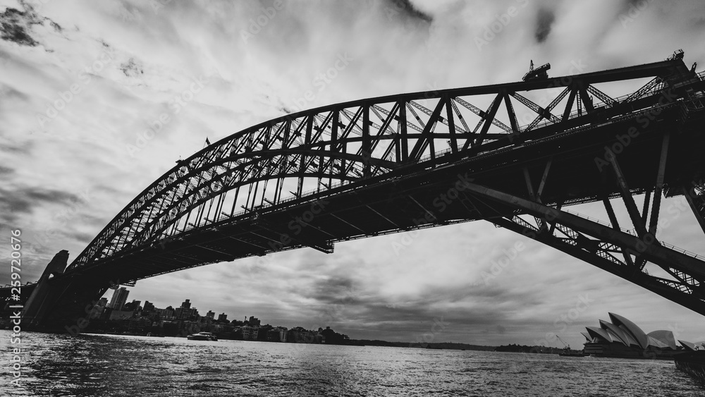 Fototapeta premium Sydney Bridge Wide Angle Black and White