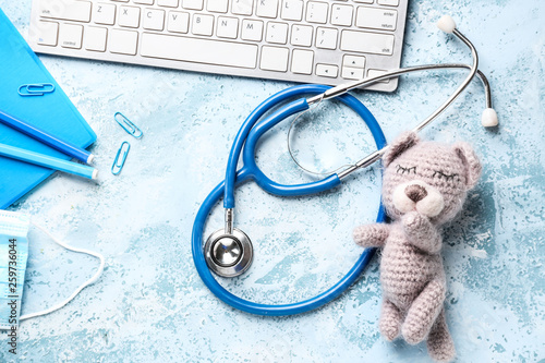 PC keyboard, stethoscope an...