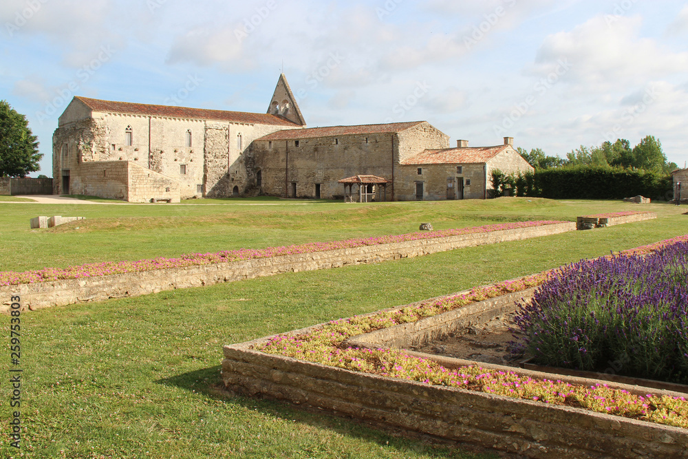 Maillezais abbey (Vendée - France)