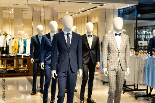 luxury suit in shopping mall © THINK b