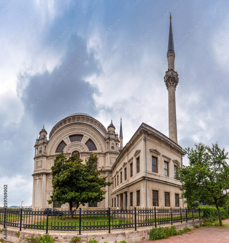 Dolmabahce Camii, Dolmabahce mosque, Bezmialem Valide Sultan Camii Istanbul, Turkey