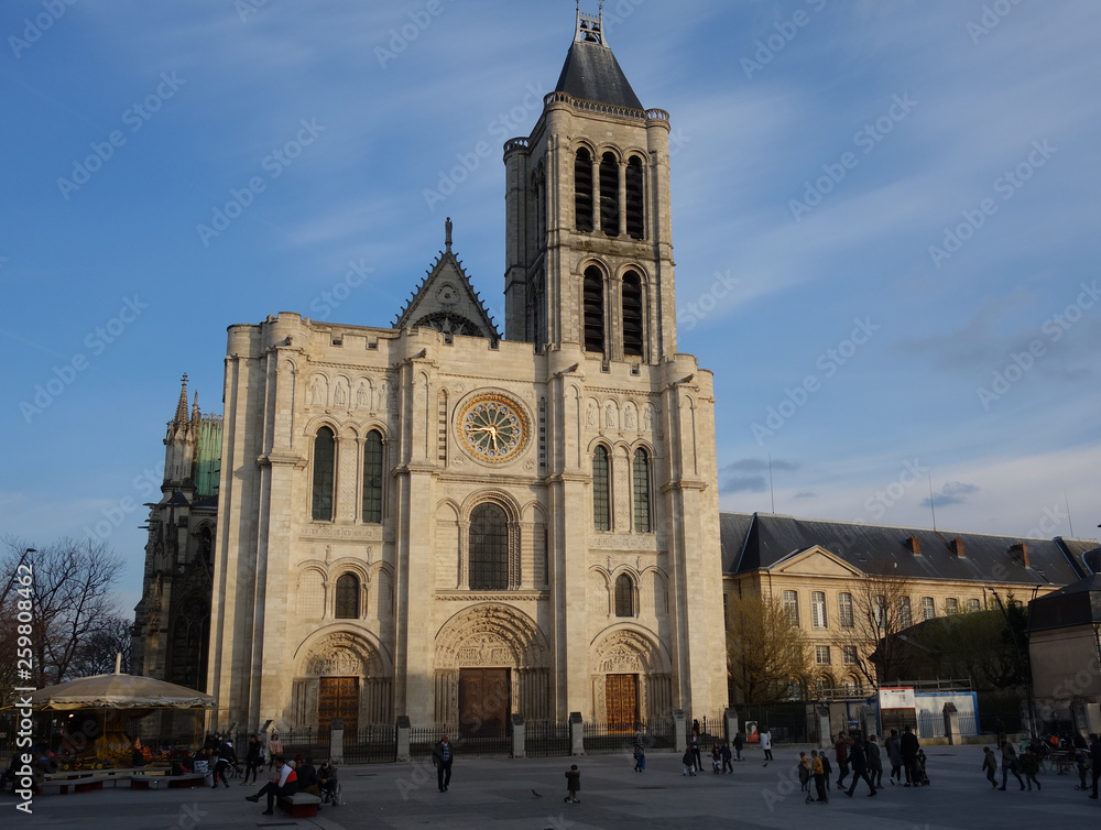 Saint-Denis, nércopole des rois de France