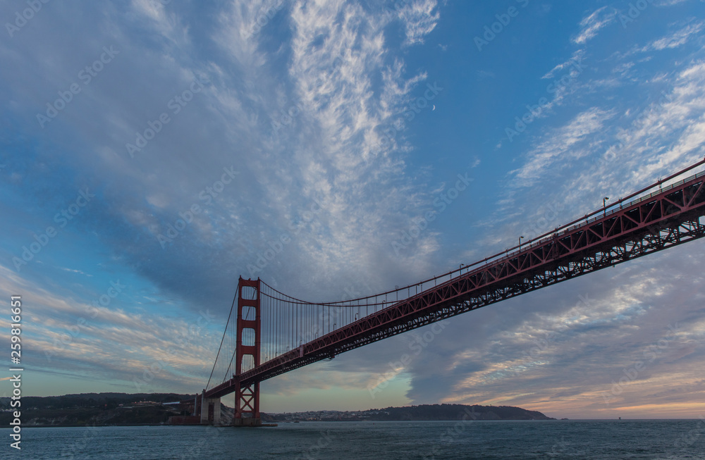 Fototapeta premium Golden gate bridge