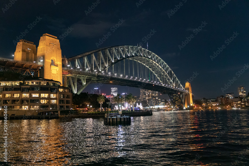 Fototapeta premium Widok na miasto Sydney w nocy