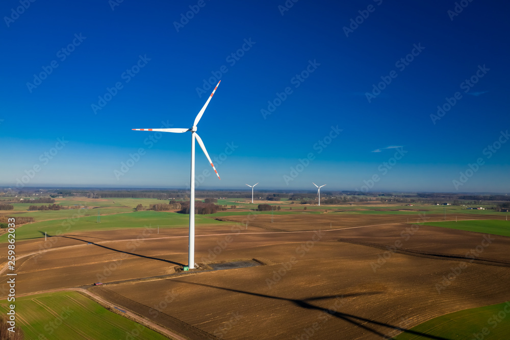 Flying above ecological wind turbines as pure energy Flying above ecological wind turbines as pure energy