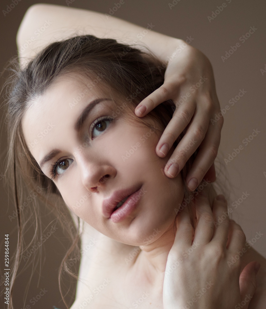 Fototapeta premium Beauty in thought.