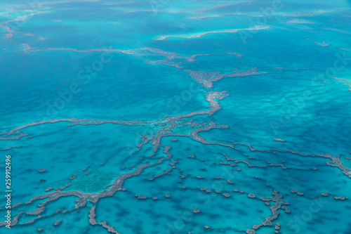 Rundflug über das Great Barrier Reef mit tollen Eindrücken des Riffs aus der Luft © Michael