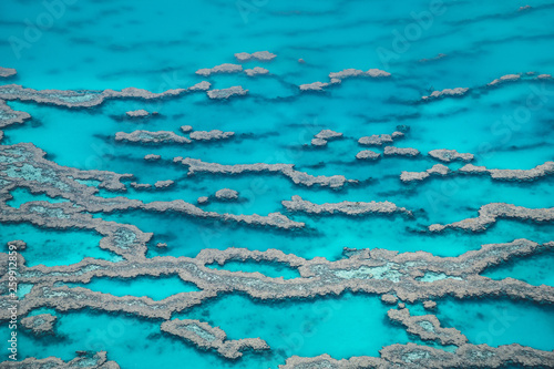 Rundflug über das Great Barrier Reef mit tollen Eindrücken des Riffs aus der Luft