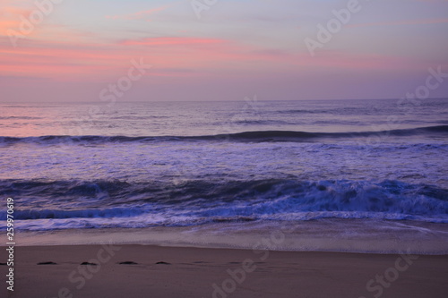 Fototapeta Naklejka Na Ścianę i Meble -  Sunrise in Red beach, Ubatuba