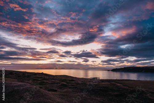 Sunset in Iceland © Gabriela