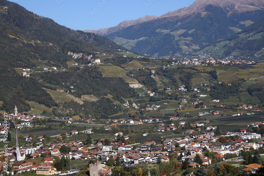 Algund, Dorf Tirol