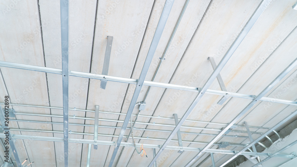 Suspended ceiling structure Suspended ceiling structure