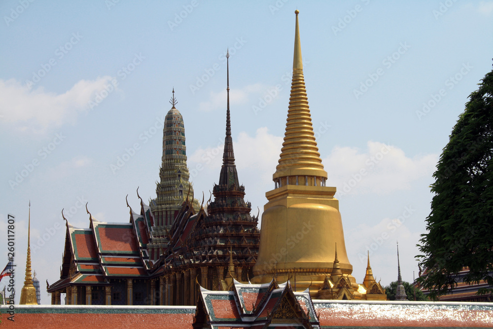 Fototapeta premium 07 February 2019, Bangkok, Thailand, Royal Palace temple complex. Buildings and architectural elements.