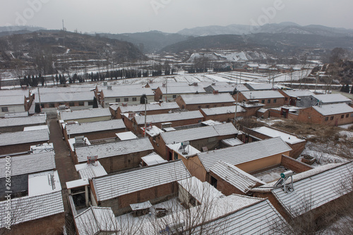 Abandoned Folk house in Shanxi China © SHELL