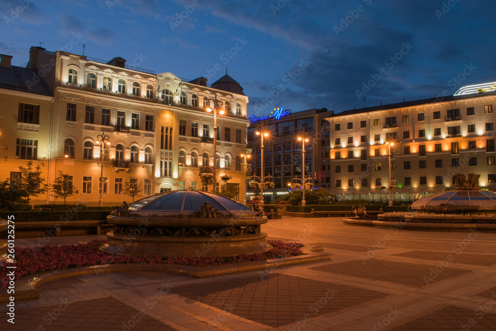 Minsk, night city