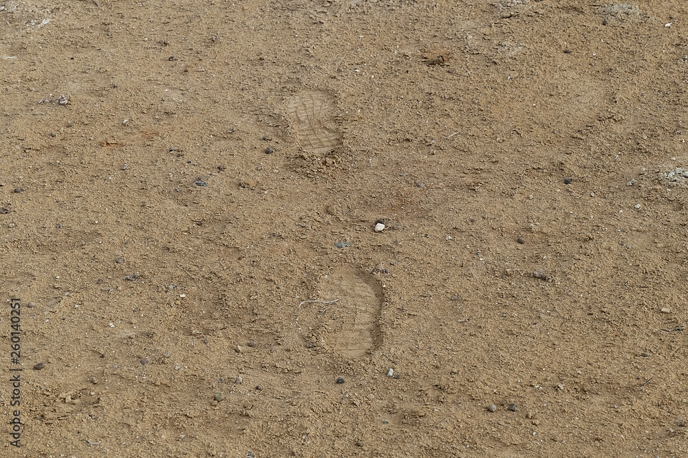 shoe print appeared in the soil, shoe print appeared in the soil,