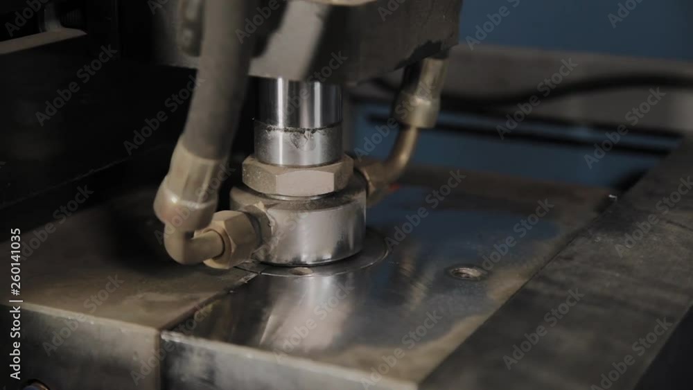 The work of the machine for blowing plastic bottles for drinking water. The work of the machine for blowing plastic bottles for drinking water.