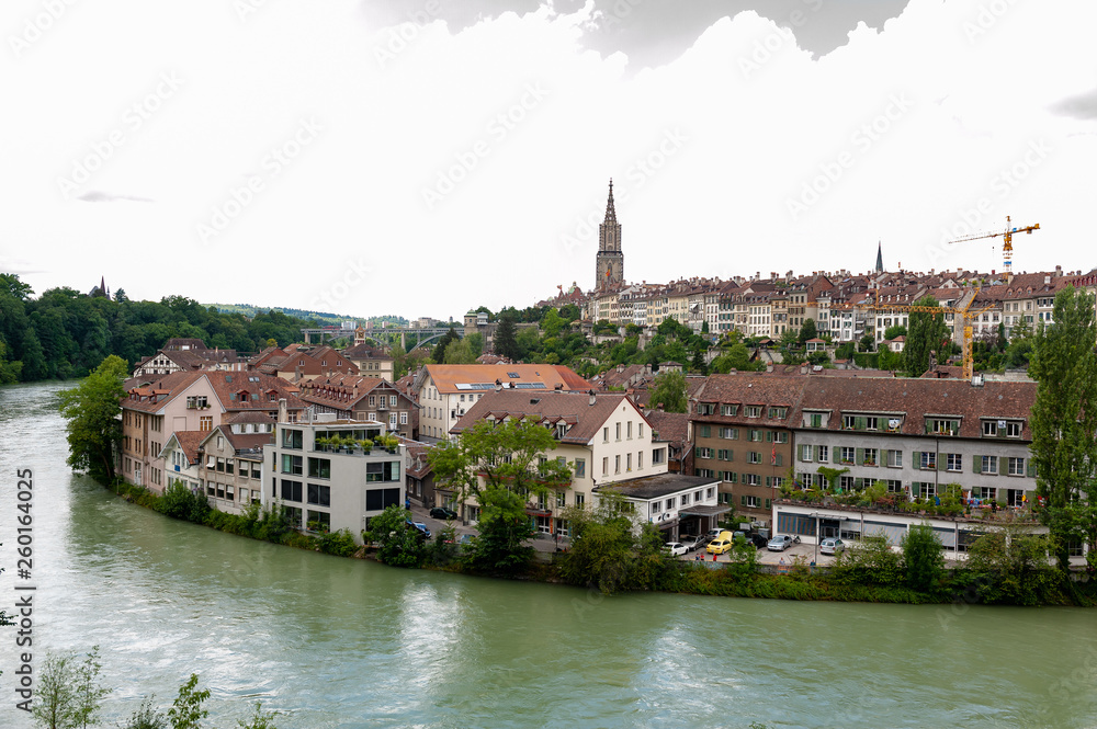 Fototapeta premium Paisagem de Berna na Suiça