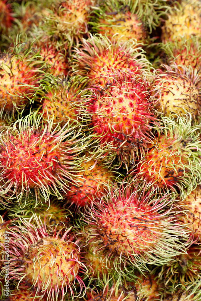 RAMBUTAN SOLD IN ASIAN MARKET RAMBUTAN SOLD IN ASIAN MARKET