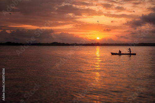 Fischerboot im Sonnenuntergang photo