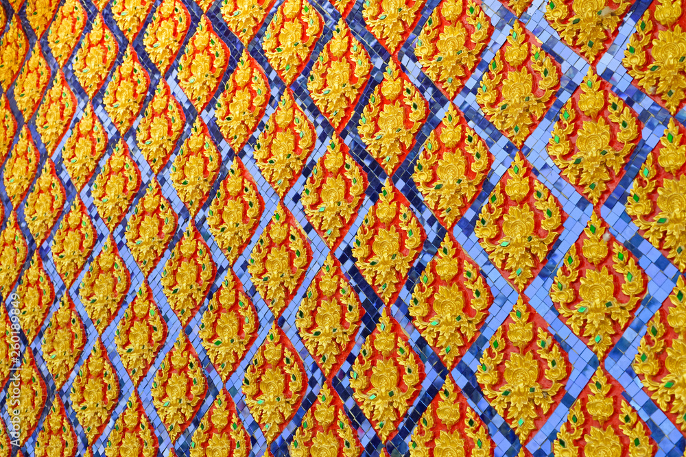 Ancient Thai art pattern in Wat thasung.