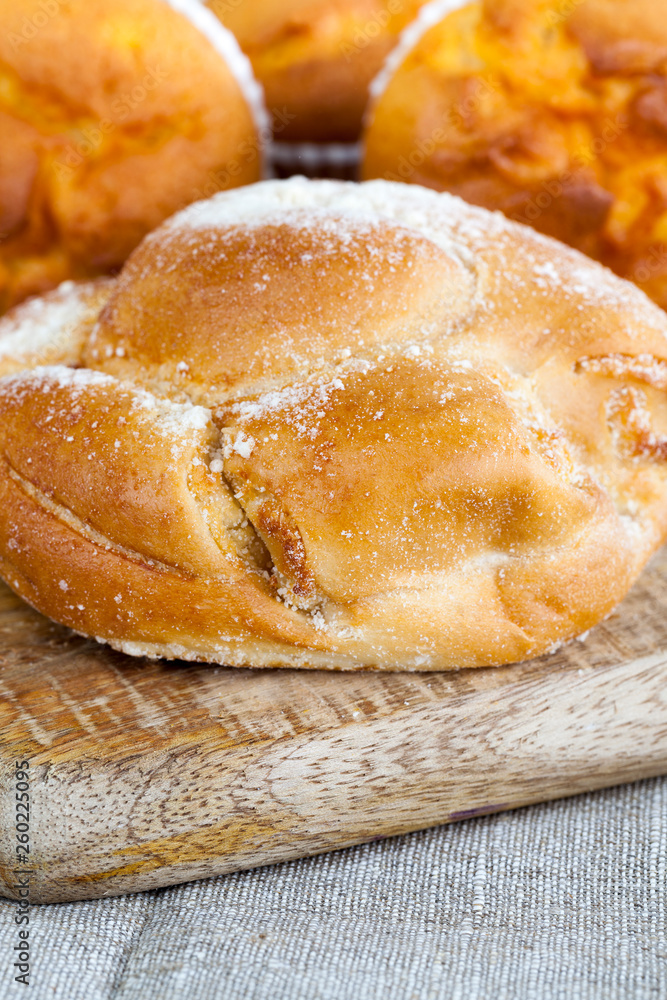 Homemade bun Homemade bun