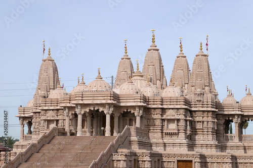 Exterior view of the famous BAPS Shri Swaminarayan Mandir
