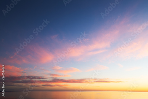 Ocean, sunset , beach , sky ,clouds, twilight, blue, pink, orange, sand, © REAP