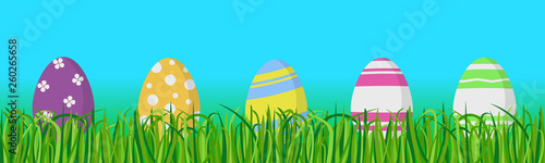 Mehrere bunte Eier im Gras Ostern Vektor