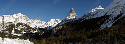 Cuadro en lienzo PRALOGNAN LA VANOISE