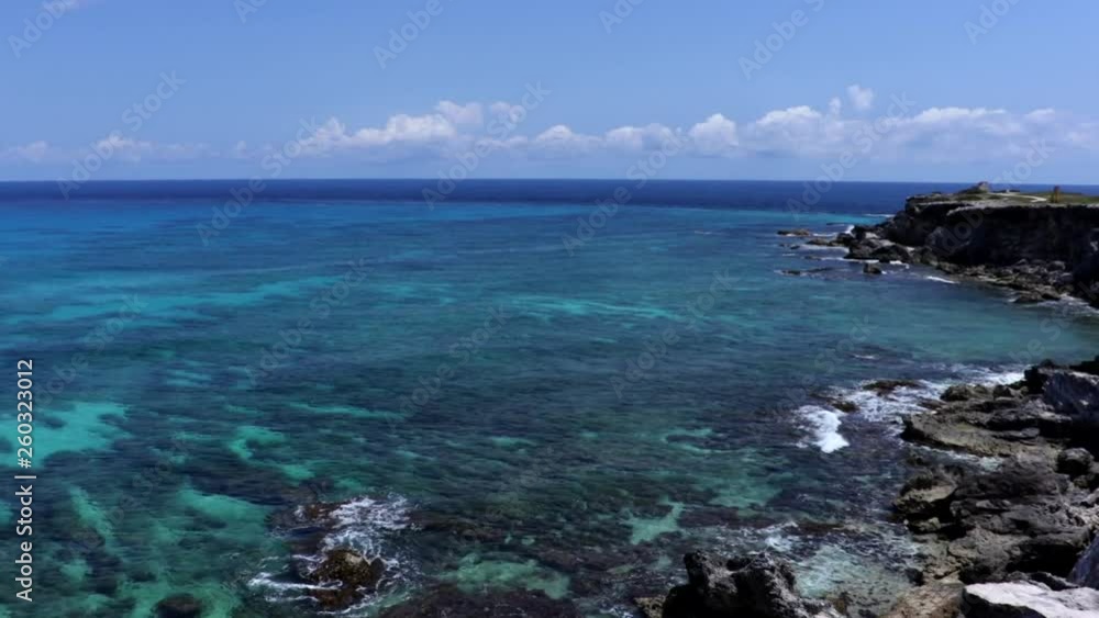 Scenic view of Isla Mujeres from cliffs